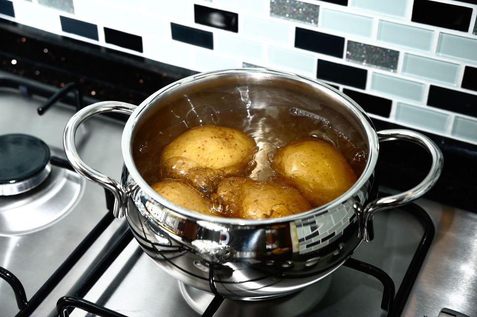 Makanan yang Dimasak dengan Menggunakan Metode Moist Heat Cooking
