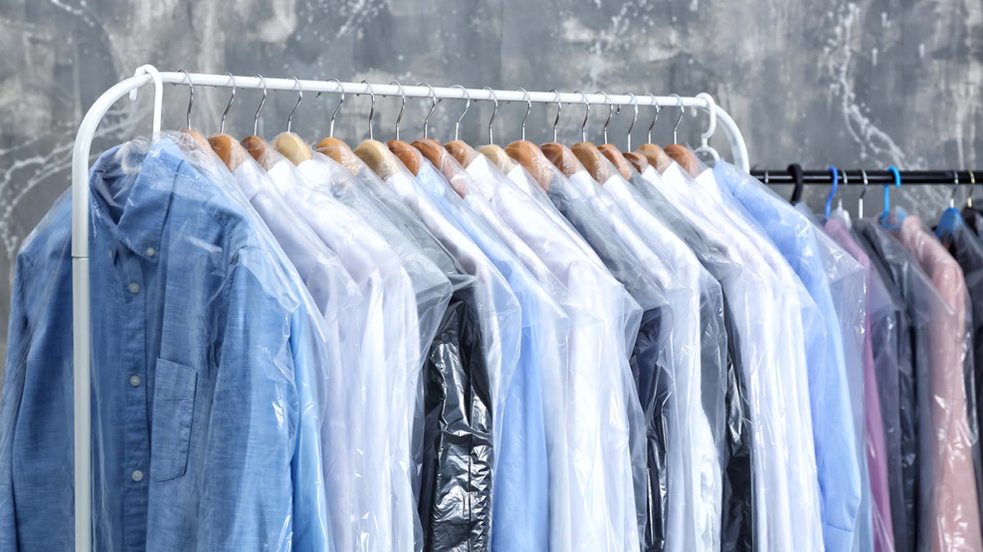 Contoh Penggunaan Dry Cleaning dalam Industri Perhotelan