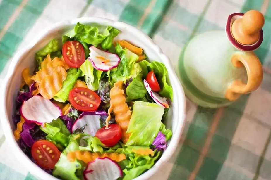 Pengertian dan Jenis-Jenis Salad dalam Dunia Perhotelan