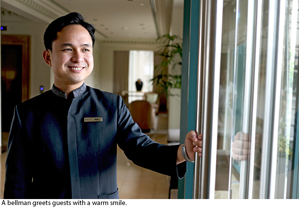 Pengertian, Peran & Tanggung Jawab Bellboy di Industri Perhotelan