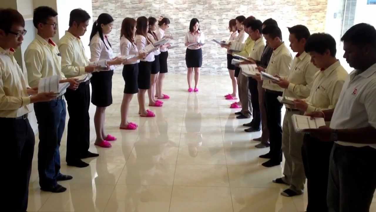 Pengertian Briefing & Pentingnya Memberikan Briefing kepada Karyawan di Industri Perhotelan